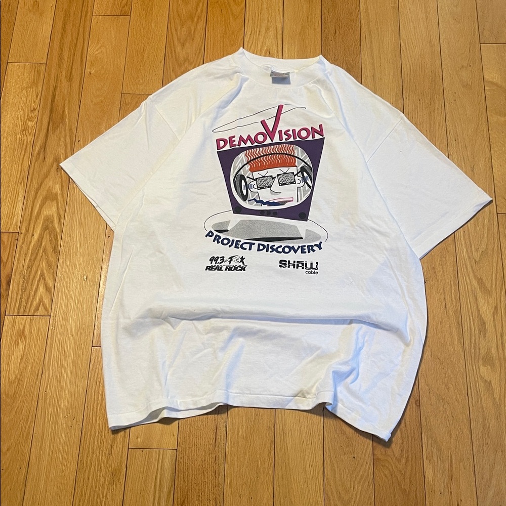 Demo Vision White Graphic Tee